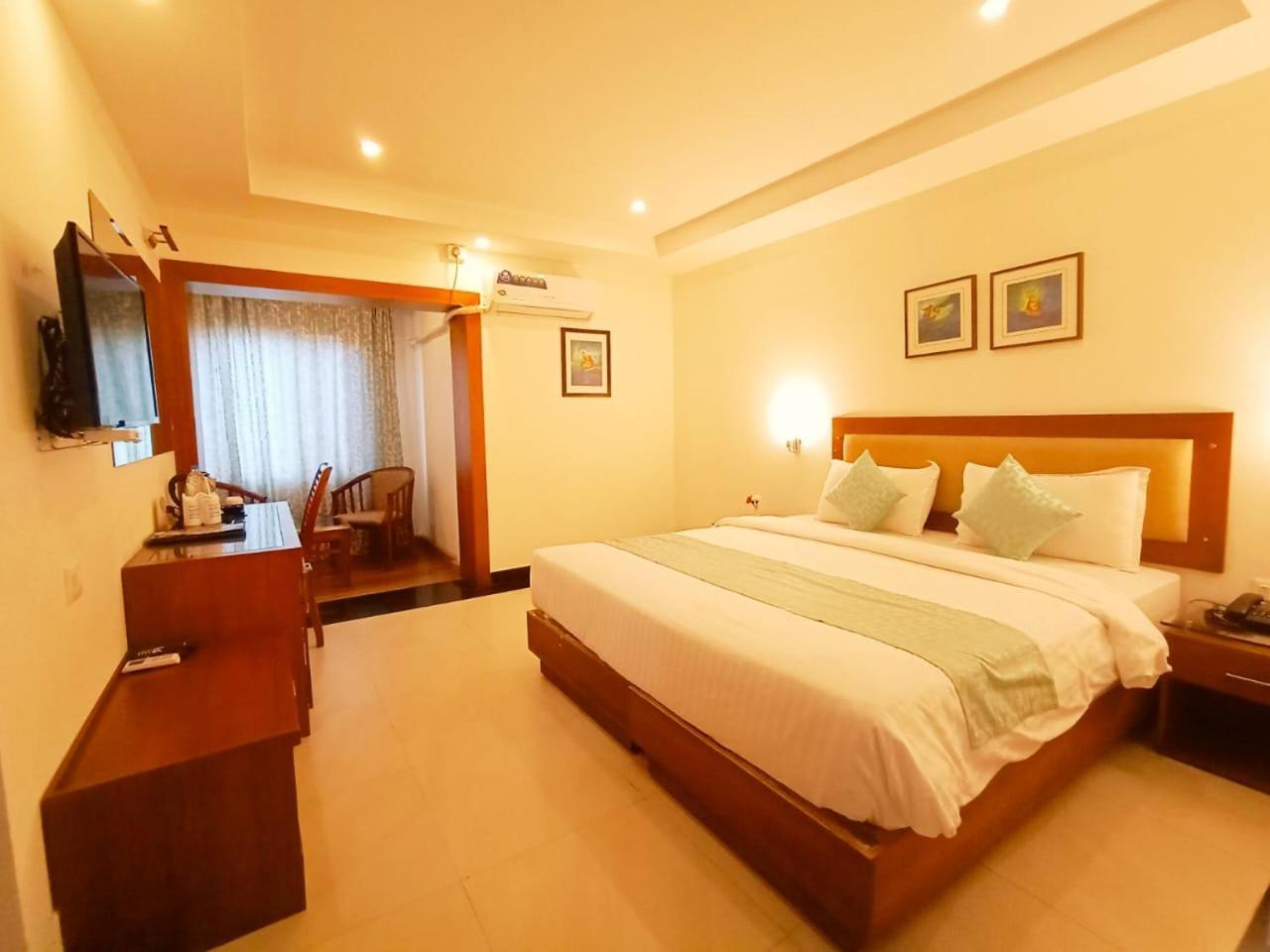 Hill Palace Hotel & Spa Kochi Zewnętrze zdjęcie