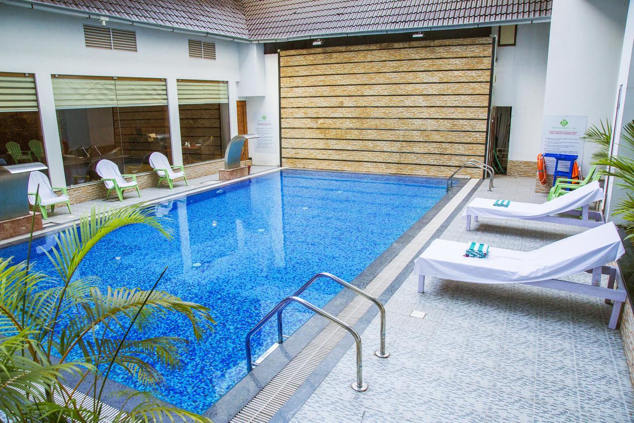Hill Palace Hotel & Spa Kochi Zewnętrze zdjęcie